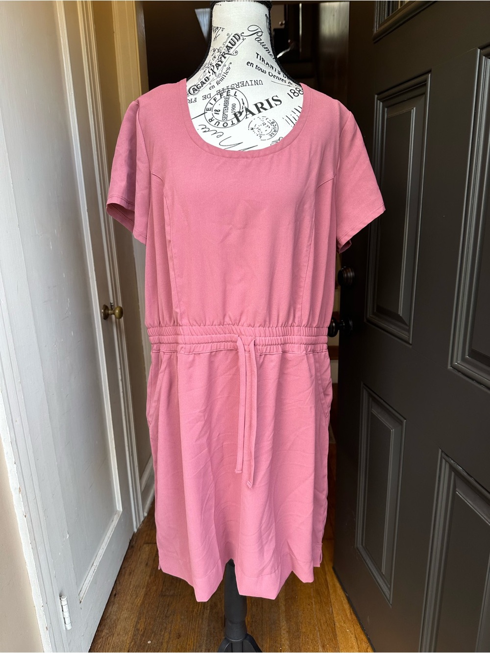 32 Degrees Cool Pink Short Sleeve Drawstring Waist Dress Women’s Medium